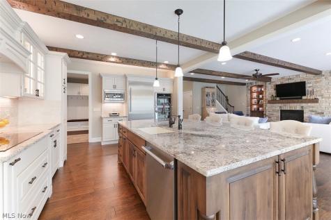 238 Westview Drive Aurora OH 44202