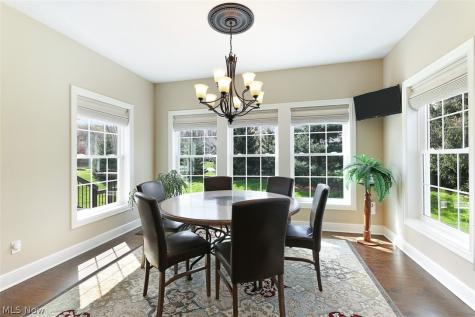 238 Westview Drive Aurora OH 44202