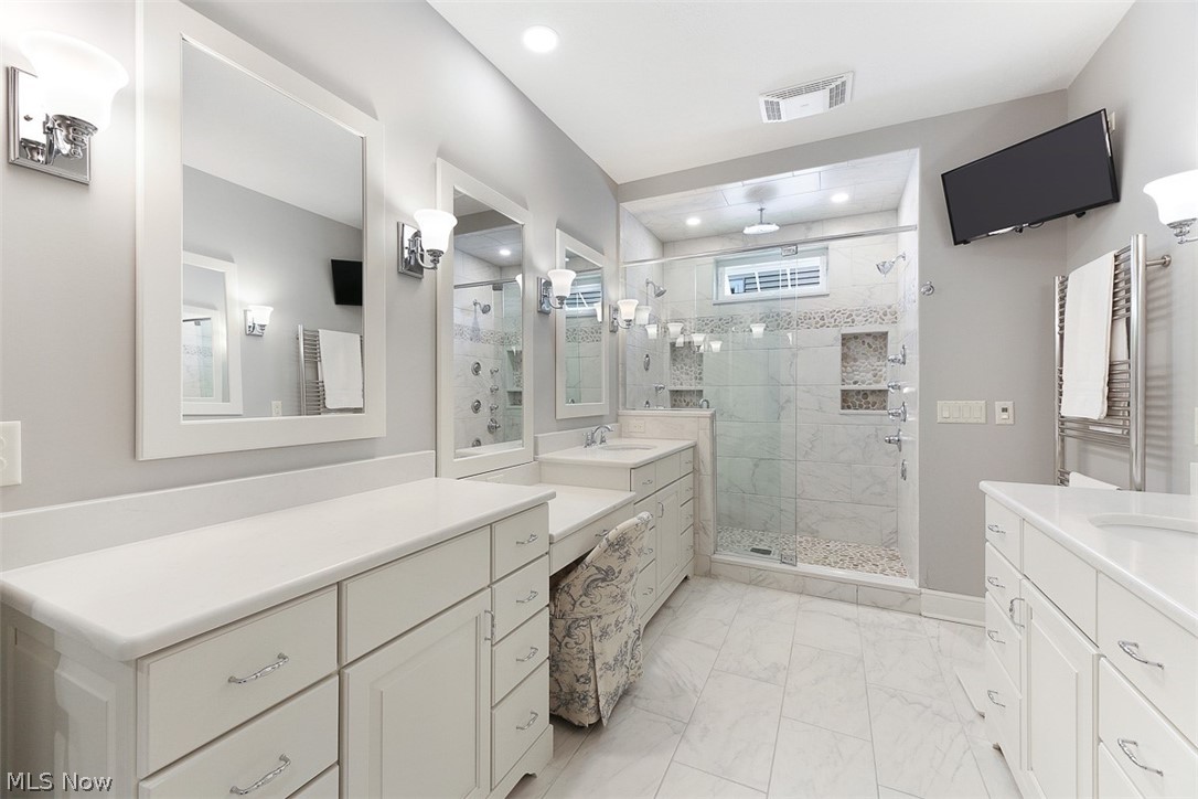 238 Westview Drive Aurora OH 44202