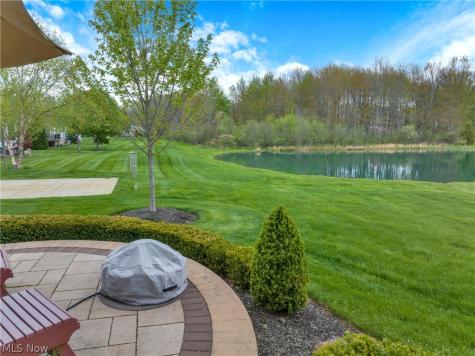 238 Westview Drive Aurora OH 44202