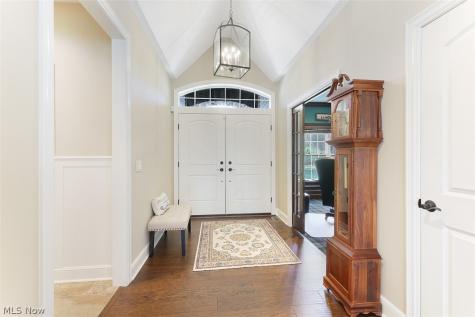 238 Westview Drive Aurora OH 44202