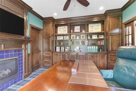238 Westview Drive Aurora OH 44202