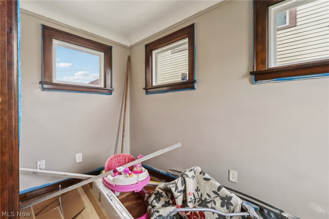 18310 La Salle Avenue Cleveland OH 44119