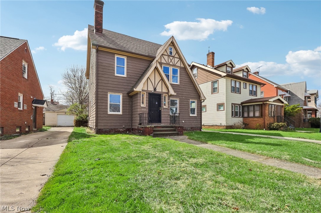 18310 La Salle Avenue Cleveland OH 44119