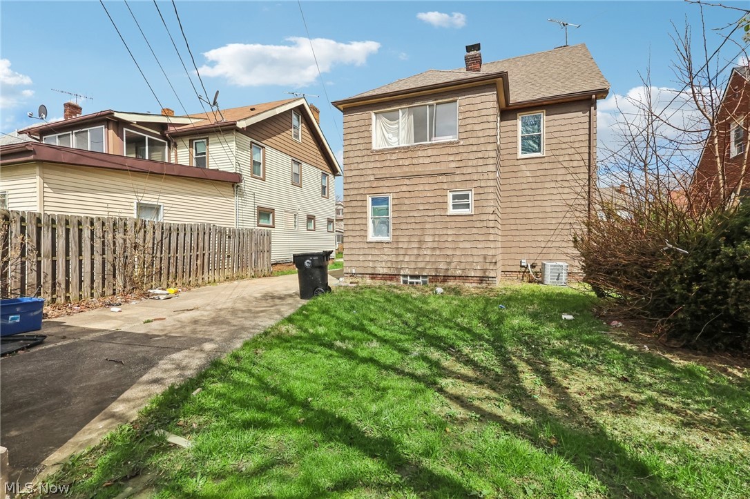 18310 La Salle Avenue Cleveland OH 44119