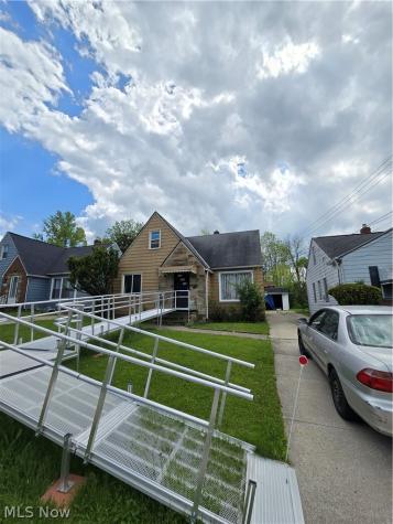 13170 Forestdale Drive Garfield Heights OH 44125