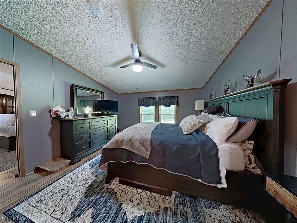 17015 Mcintosh Road Wellsville OH 43968