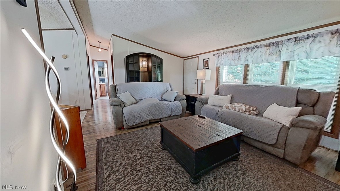 17015 Mcintosh Road Wellsville OH 43968