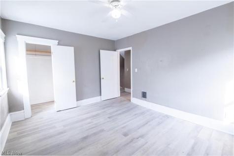 1373 E 89th Street Cleveland OH 44106