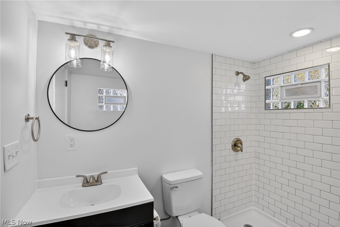 6525 Sandfield Drive Brook Park OH 44142