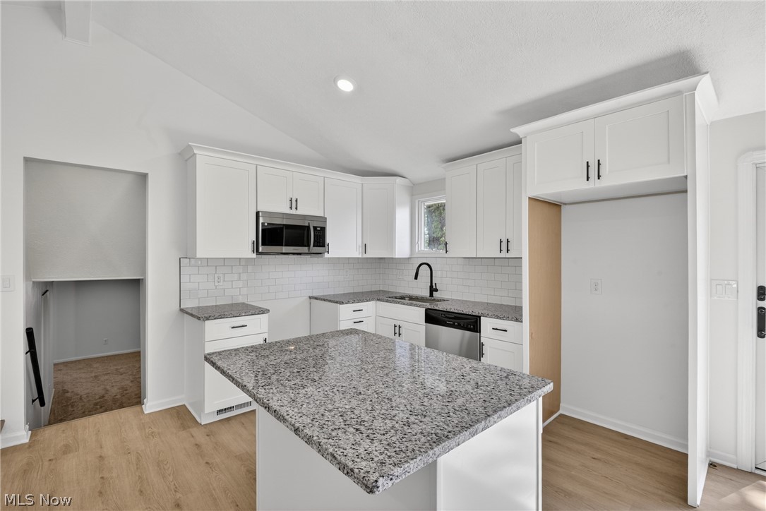 6525 Sandfield Drive Brook Park OH 44142
