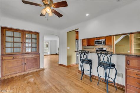 4824 W 58th Street Cleveland OH 44144