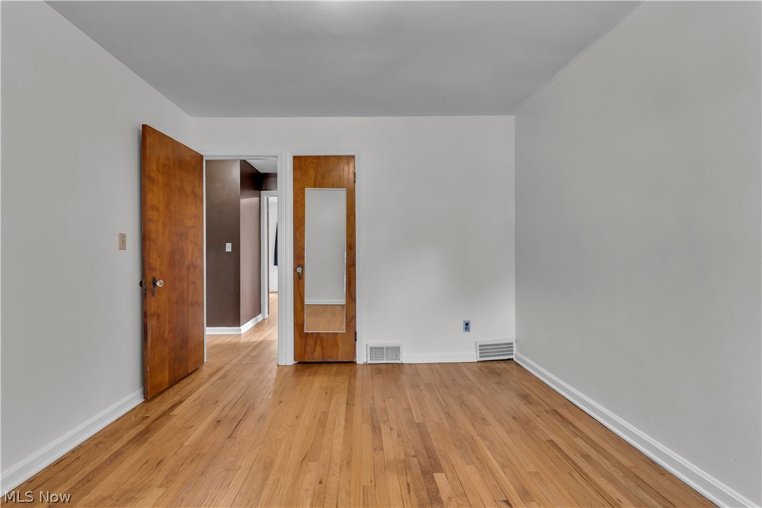 4824 W 58th Street Cleveland OH 44144