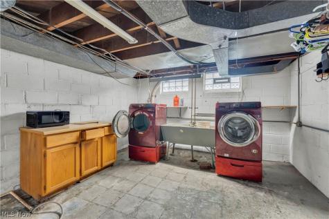4824 W 58th Street Cleveland OH 44144