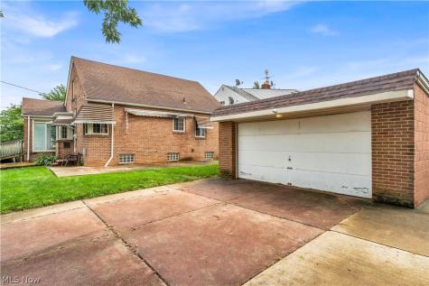 4824 W 58th Street Cleveland OH 44144