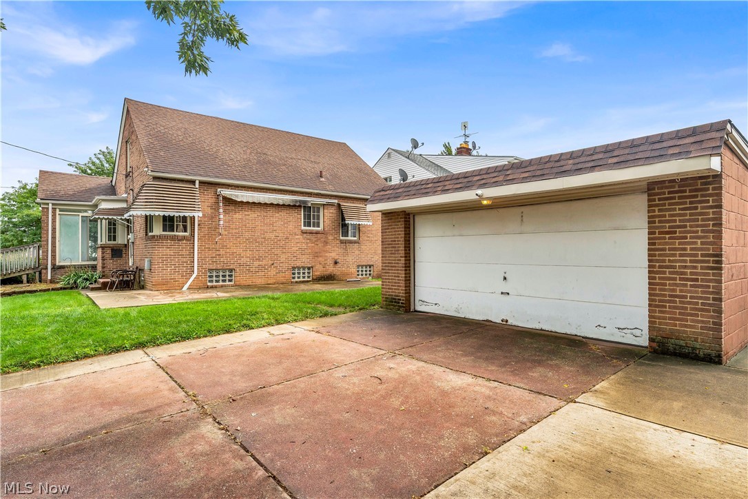 4824 W 58th Street Cleveland OH 44144