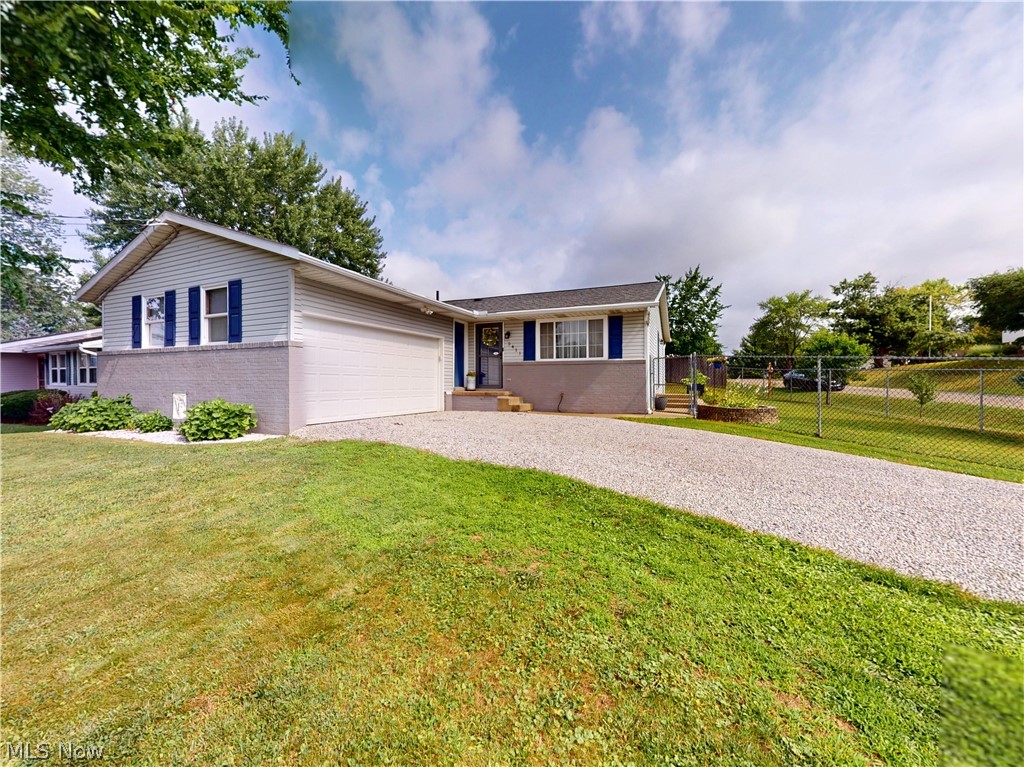5411 Oakcliff Street SW Canton OH 44706