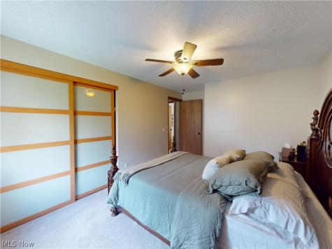 5411 Oakcliff Street SW Canton OH 44706
