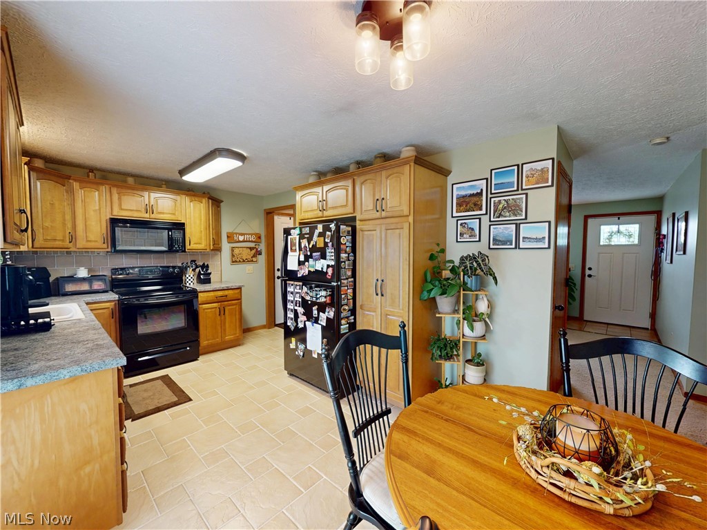 5411 Oakcliff Street SW Canton OH 44706