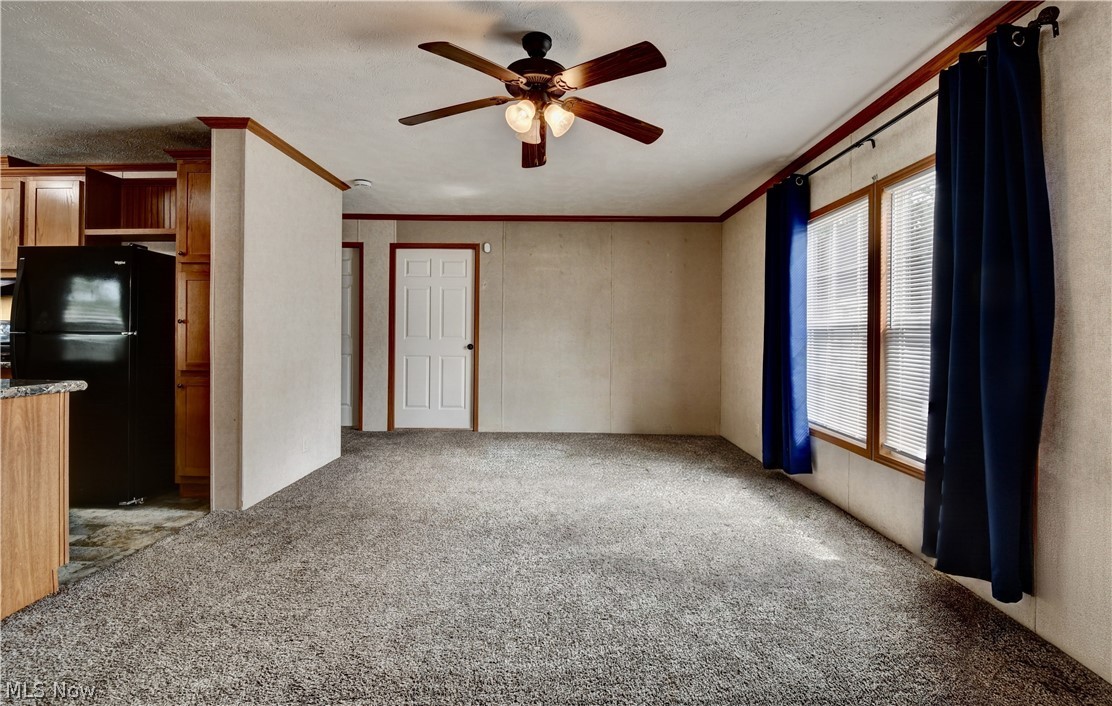 5294 NE L Street Magnolia OH 44643