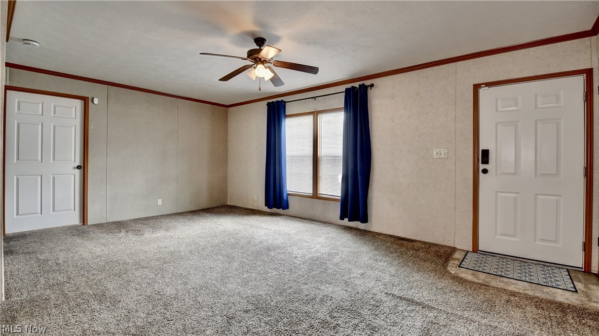 5294 NE L Street Magnolia OH 44643