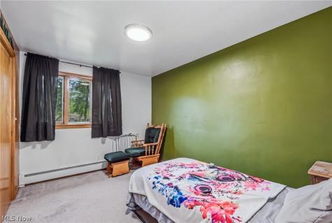 448 E Montrose Street Youngstown OH 44505