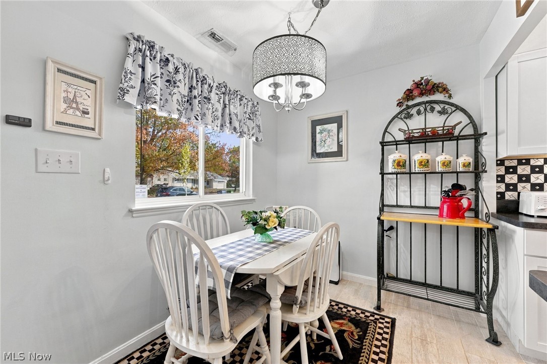 9793 Manorford Drive Parma Heights OH 44130