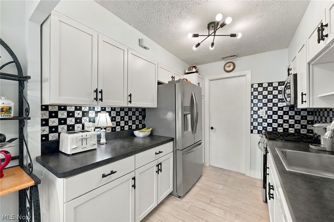 9793 Manorford Drive Parma Heights OH 44130
