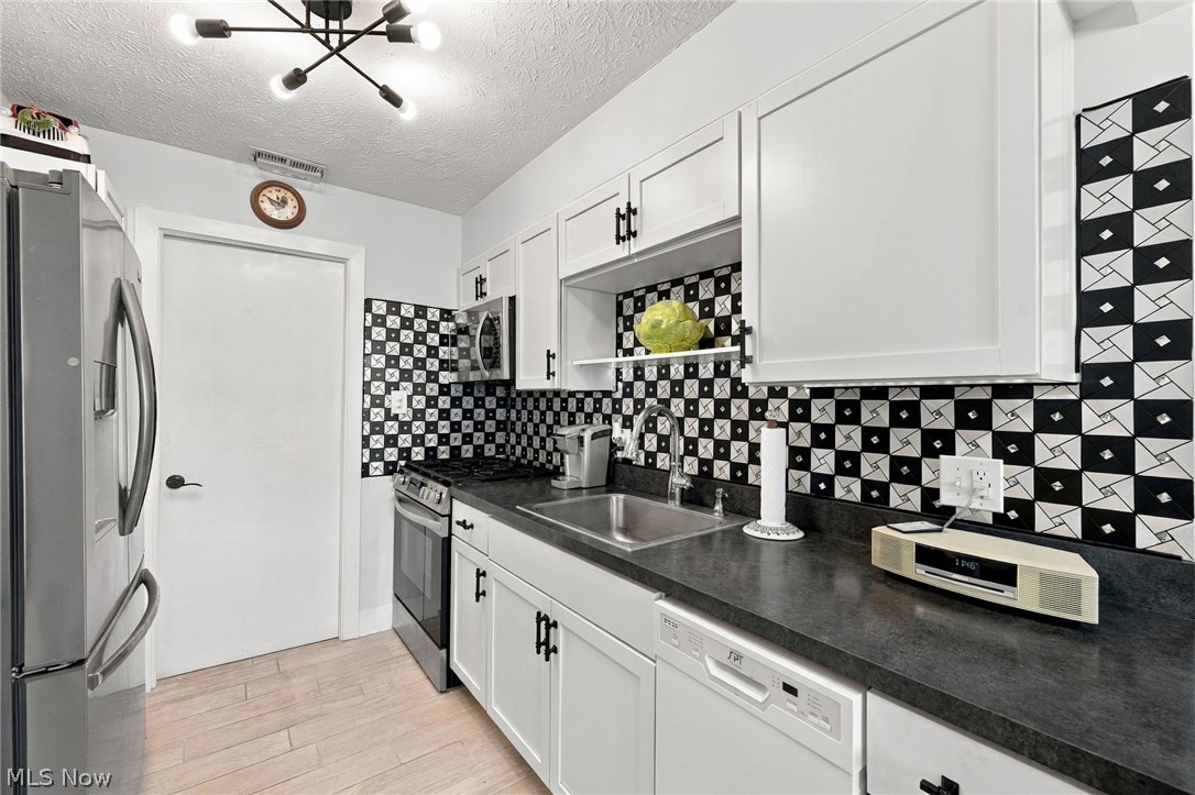 9793 Manorford Drive Parma Heights OH 44130