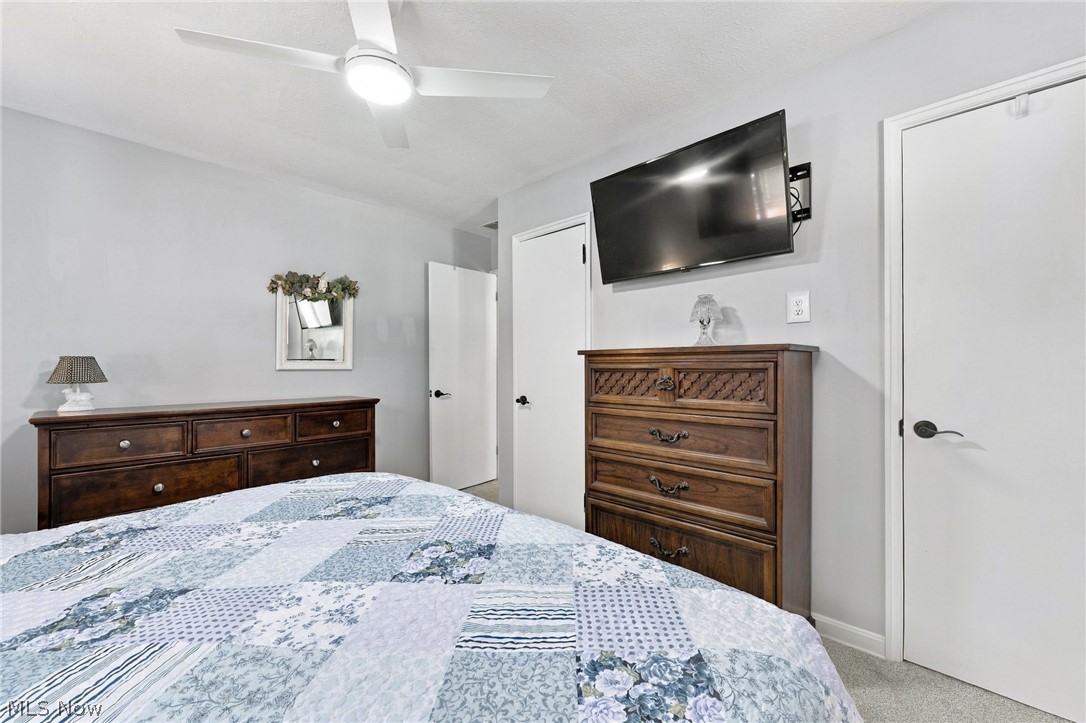 9793 Manorford Drive Parma Heights OH 44130