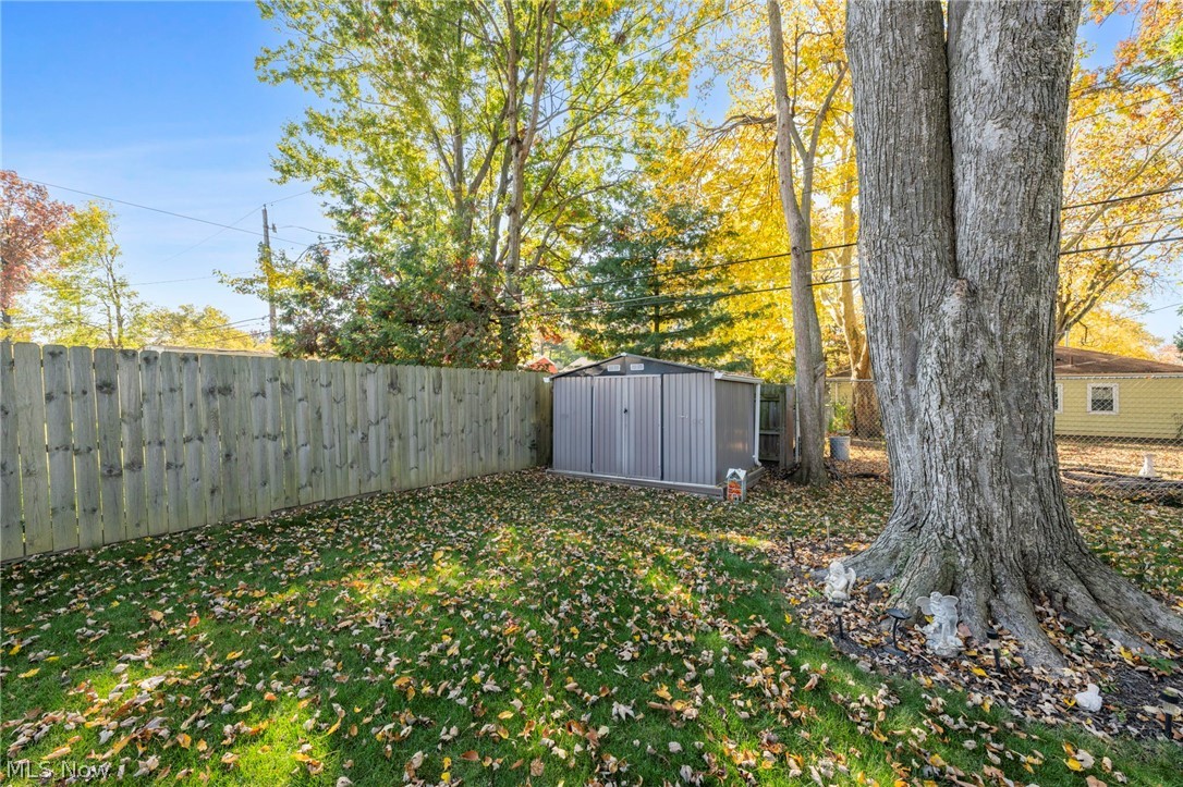 9793 Manorford Drive Parma Heights OH 44130