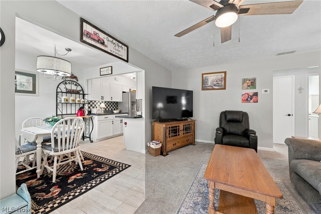 9793 Manorford Drive Parma Heights OH 44130