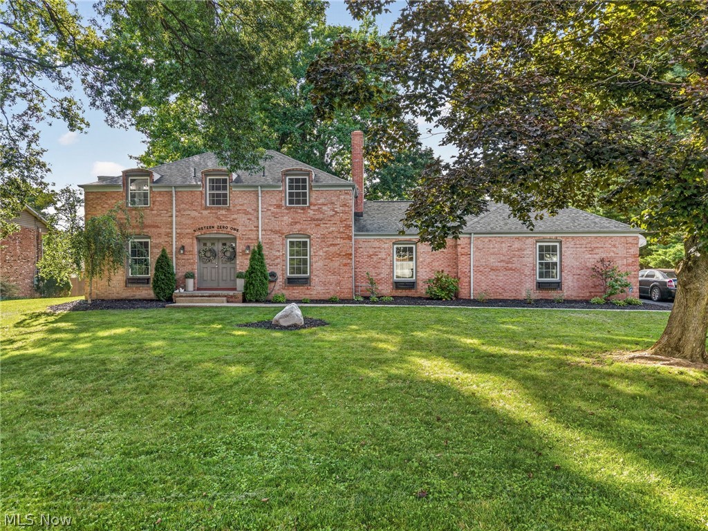 1901 Devonshire Drive NW Canton OH 44708