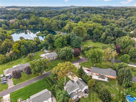 1901 Devonshire Drive NW Canton OH 44708