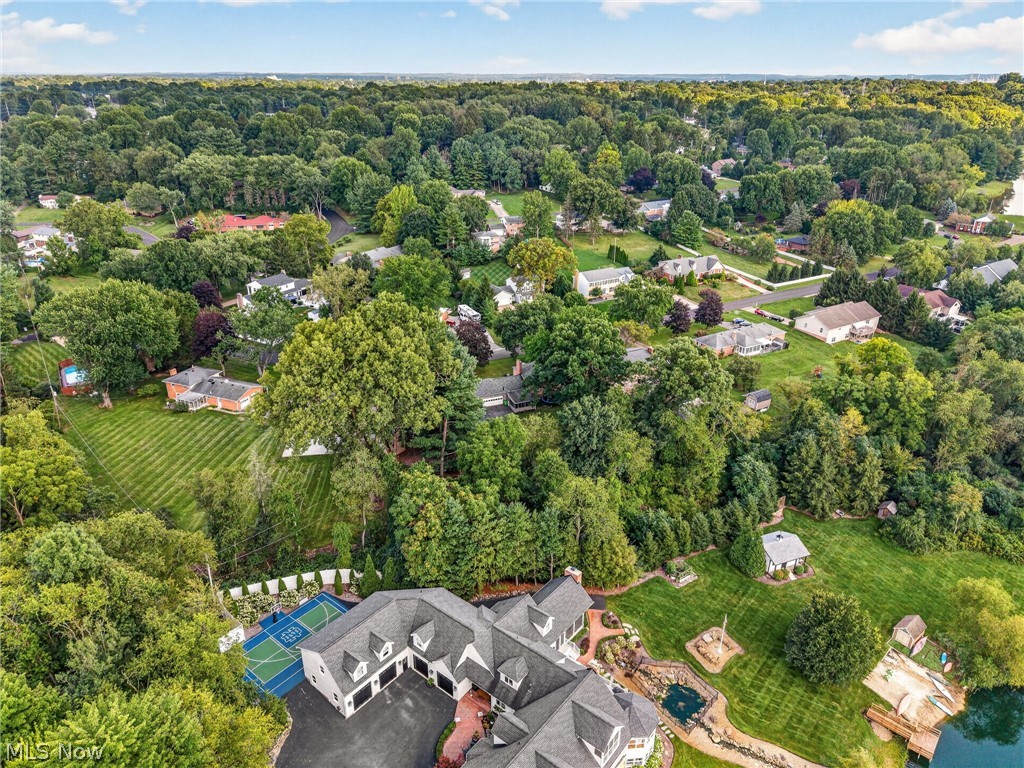 1901 Devonshire Drive NW Canton OH 44708