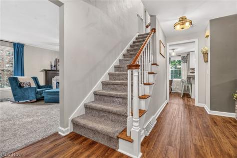 1901 Devonshire Drive NW Canton OH 44708