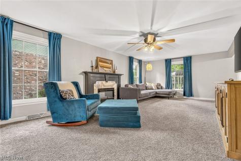 1901 Devonshire Drive NW Canton OH 44708