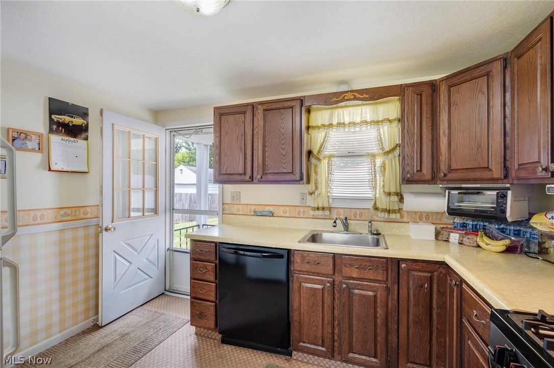 2644 Scheetz Street Youngstown OH 44509