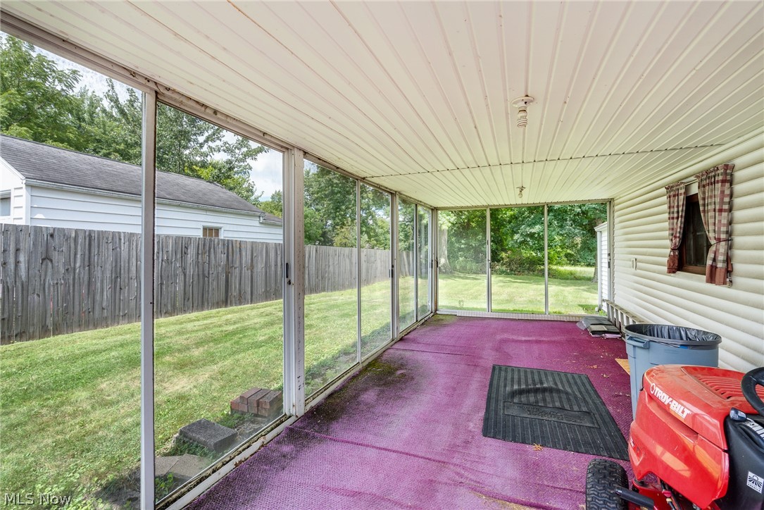 2644 Scheetz Street Youngstown OH 44509