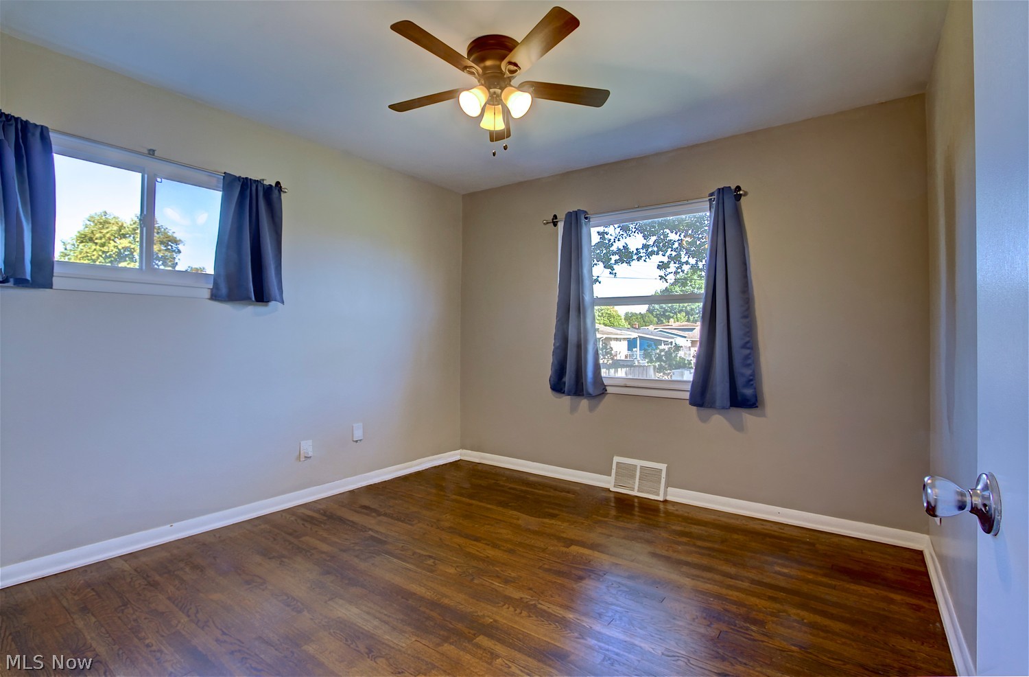 8513 Ackley Road Parma OH 44130