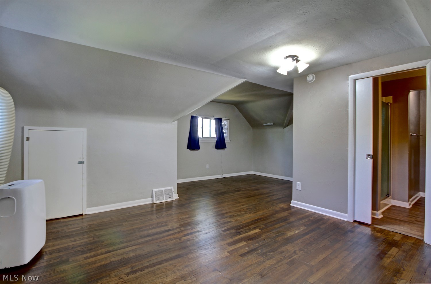 8513 Ackley Road Parma OH 44130