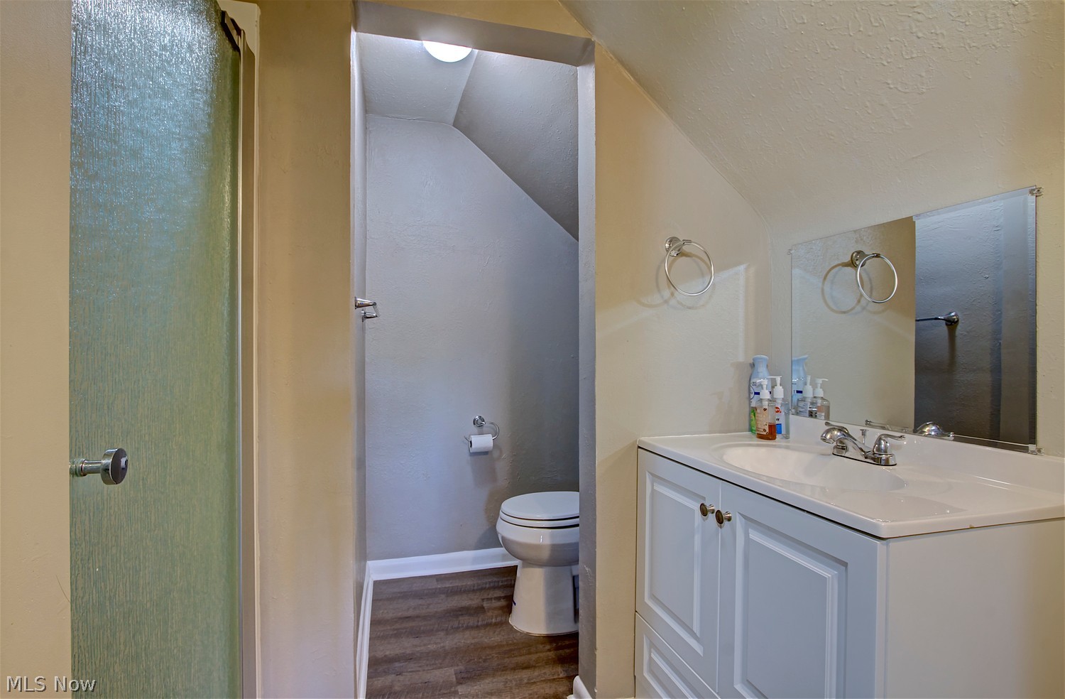 8513 Ackley Road Parma OH 44130