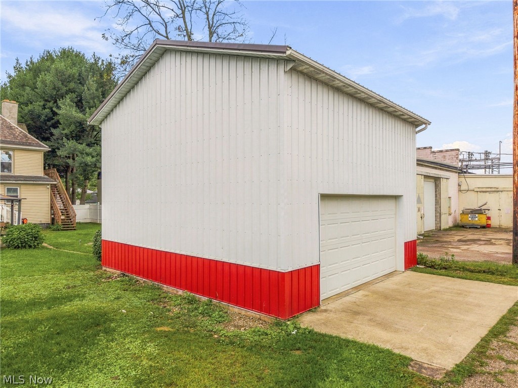 136 W Campbell Street Loudonville OH 44842