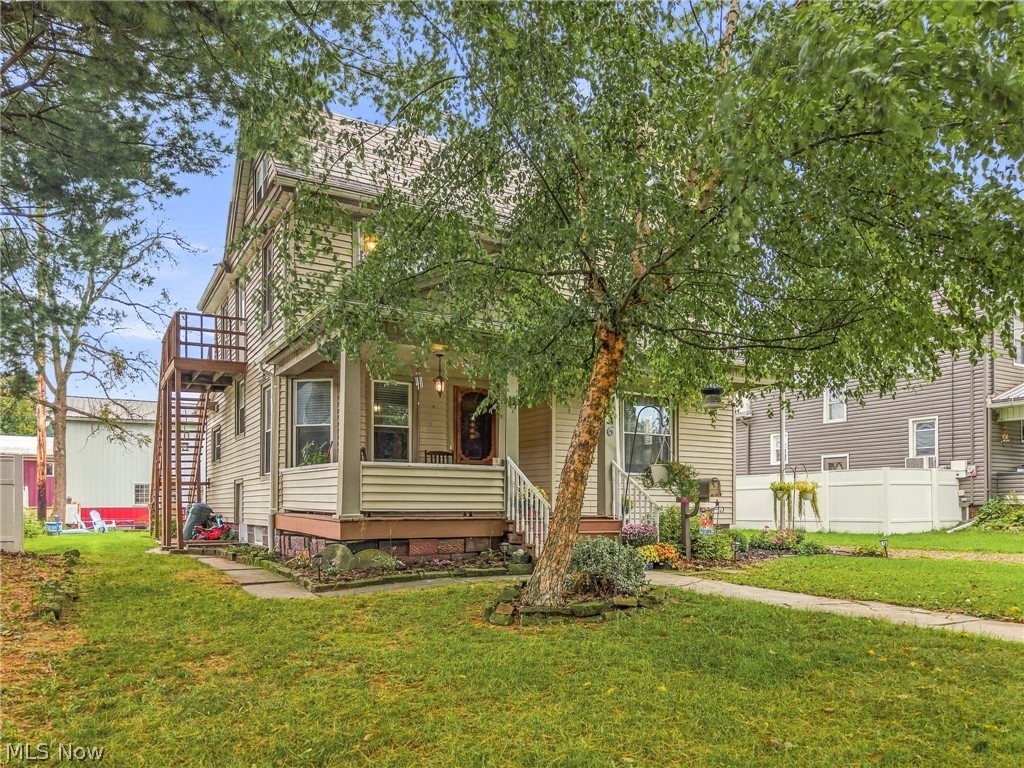 136 W Campbell Street Loudonville OH 44842