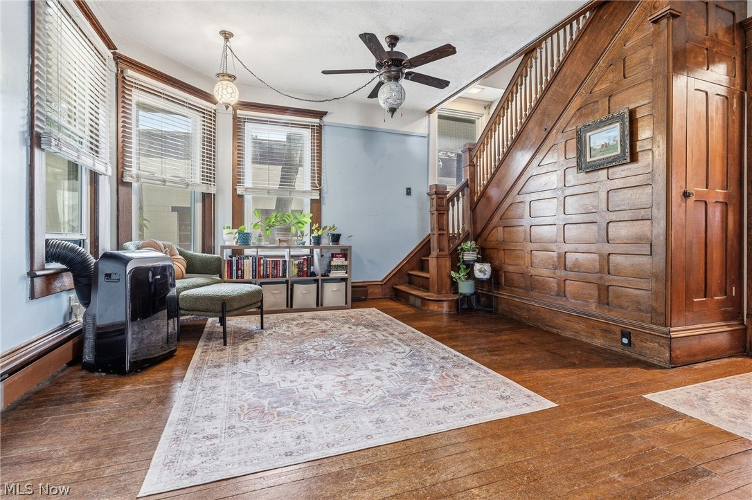 136 W Campbell Street Loudonville OH 44842
