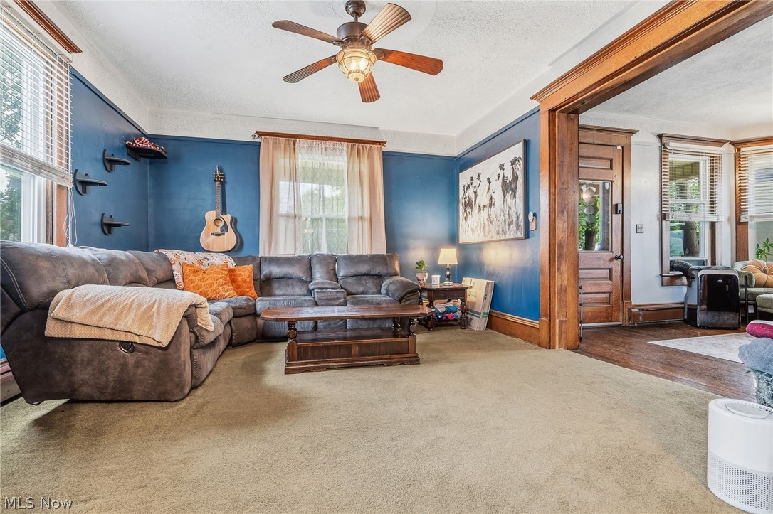 136 W Campbell Street Loudonville OH 44842