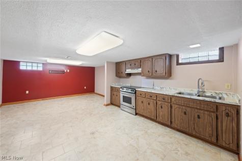 3350 Wallings Road North Royalton OH 44133