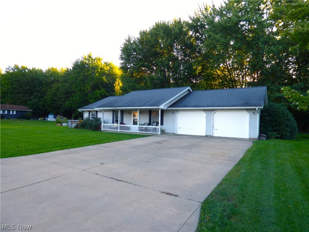 335 Hatton Drive Andover OH 44003