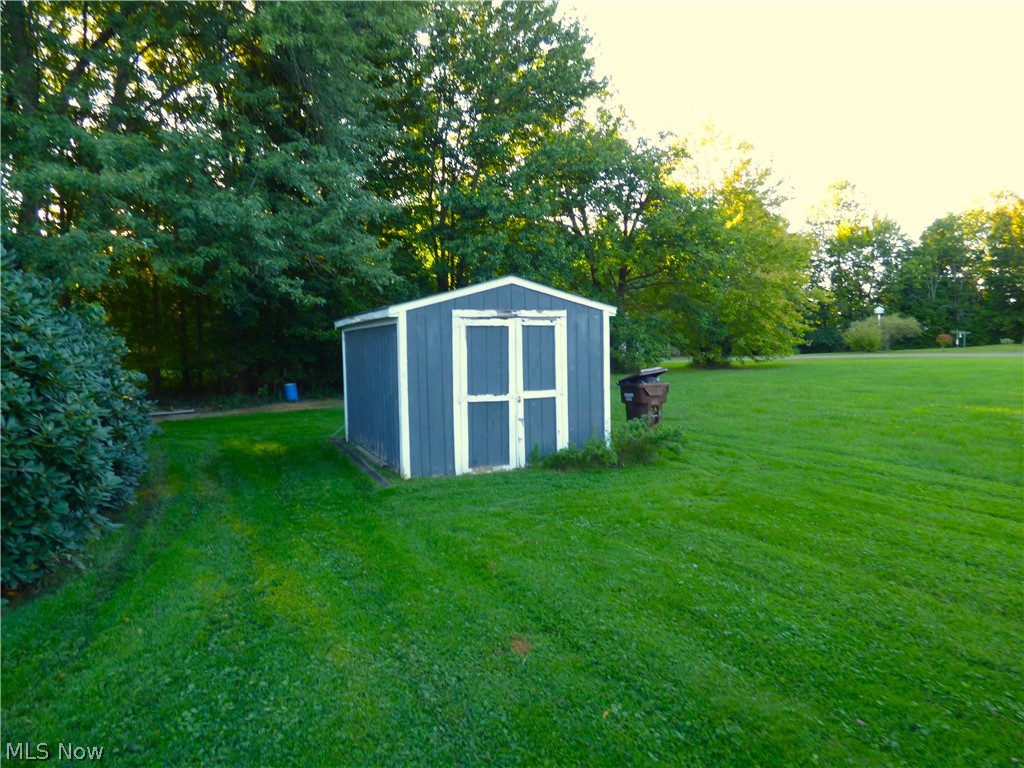 335 Hatton Drive Andover OH 44003