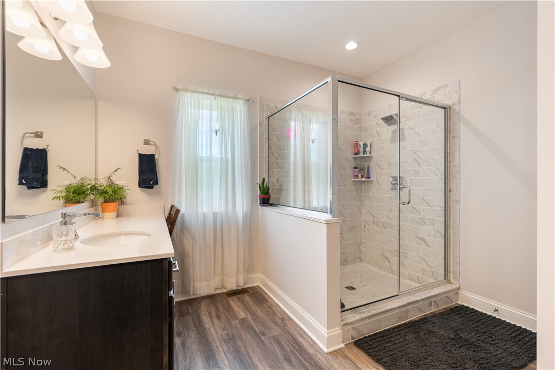 5 Choctaw Trail Malvern OH 44644